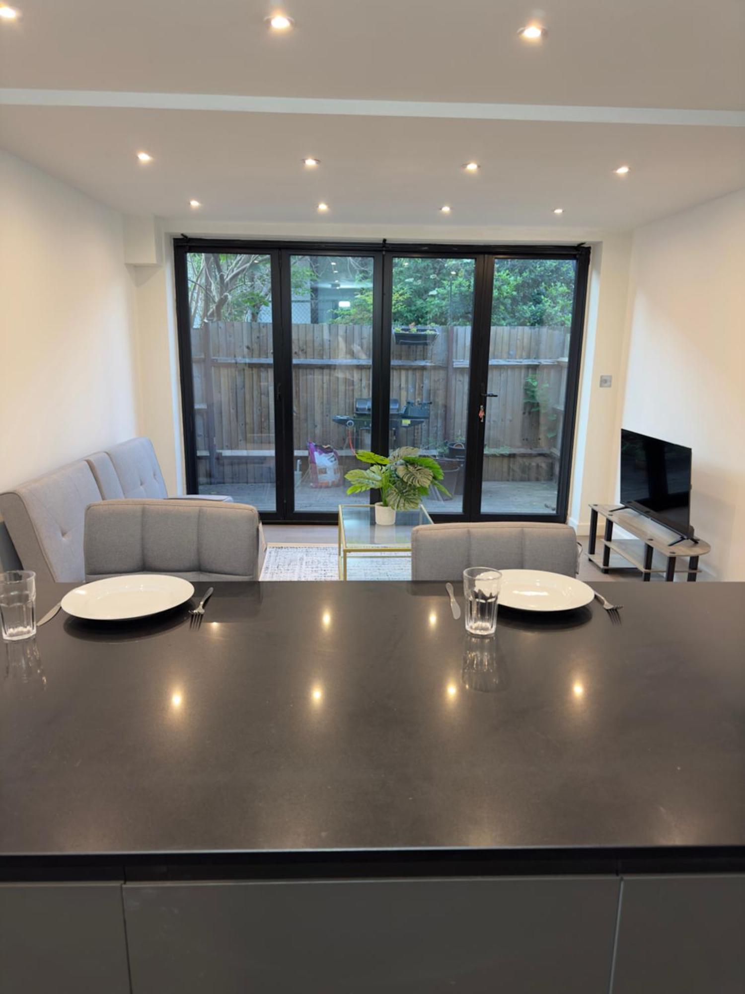 The 1-bed Flat In Hackney *