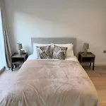 The Best 1-Bed Flat In Hackney