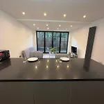 The Best 1-Bed Flat In Hackney