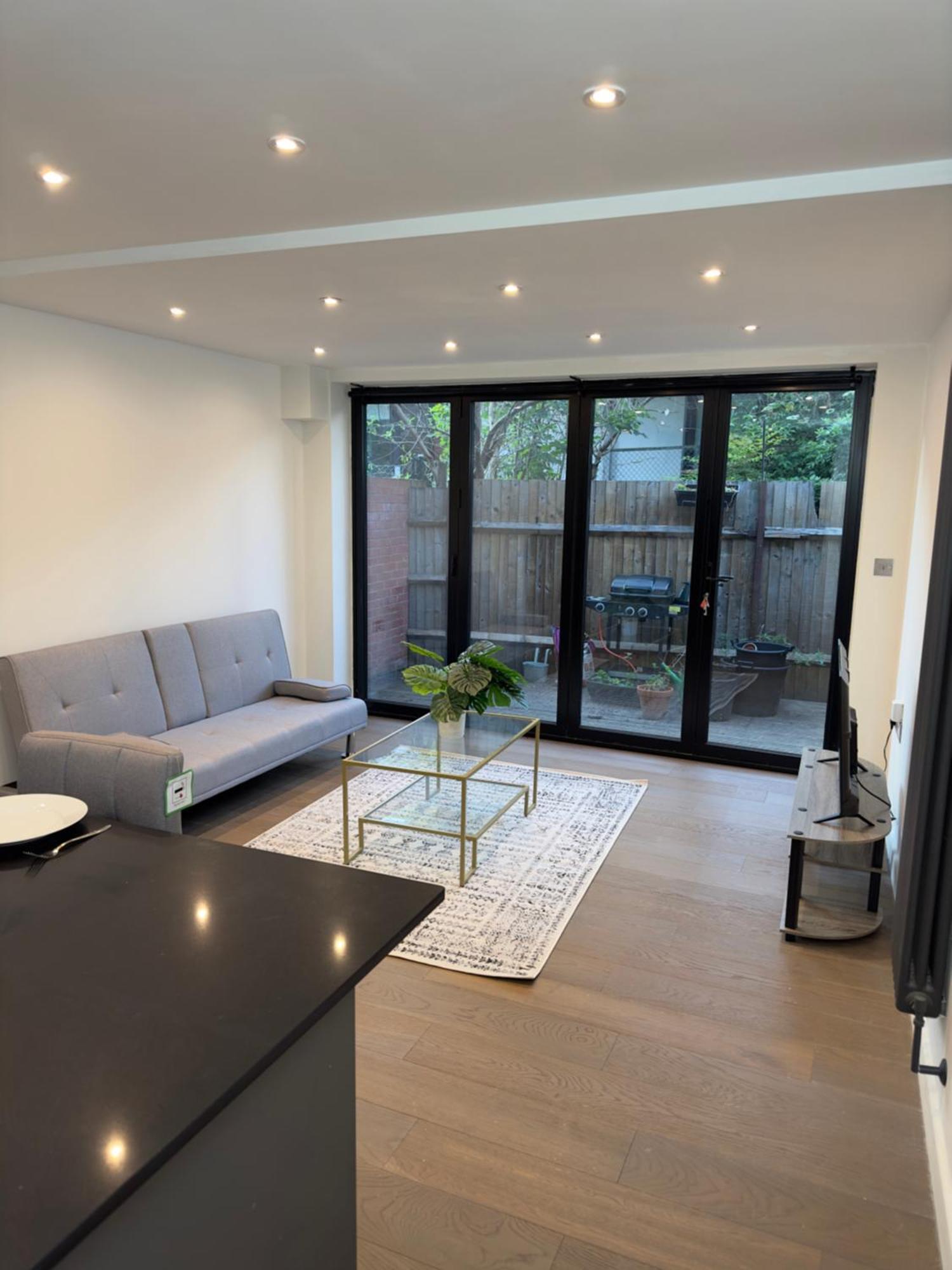 The 1-bed Flat In Hackney Appartamento *